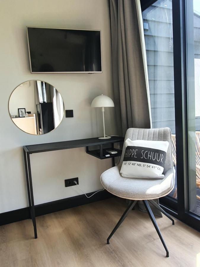 Bed and Breakfast Hippe Schuur Tytsjerk Экстерьер фото