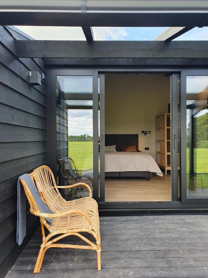 Bed and Breakfast Hippe Schuur Tytsjerk Экстерьер фото