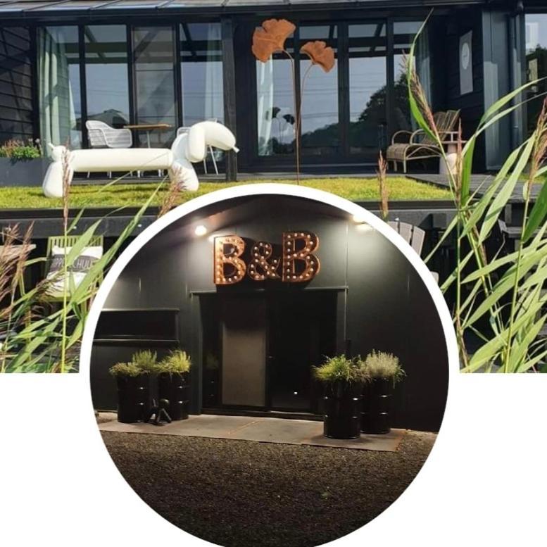 Bed and Breakfast Hippe Schuur Tytsjerk Экстерьер фото